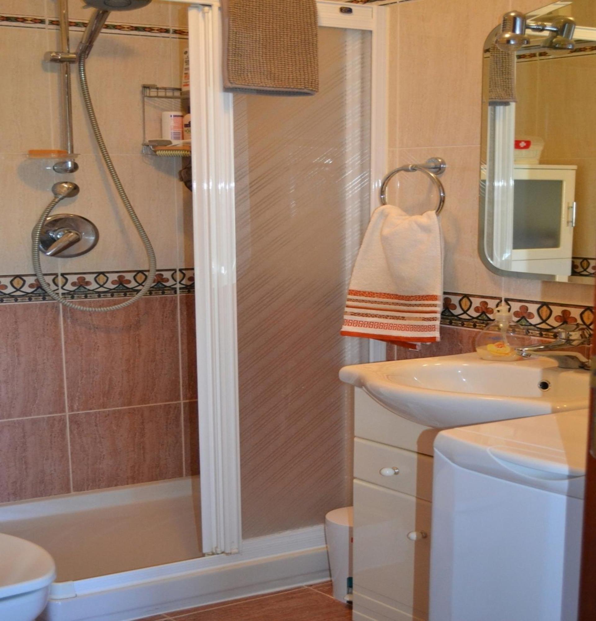 Spacious 1 Bedroom Apartment, Beach Front, Torrox Costa Екстериор снимка