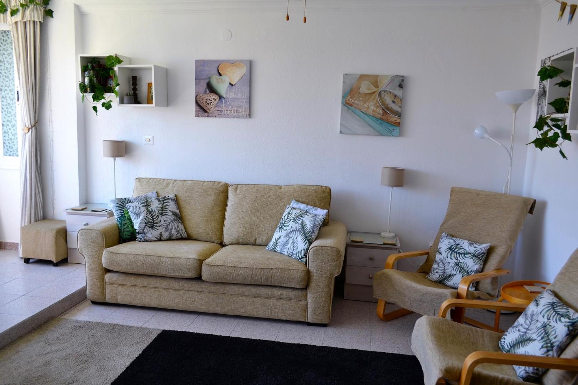 Spacious 1 Bedroom Apartment, Beach Front, Torrox Costa Екстериор снимка